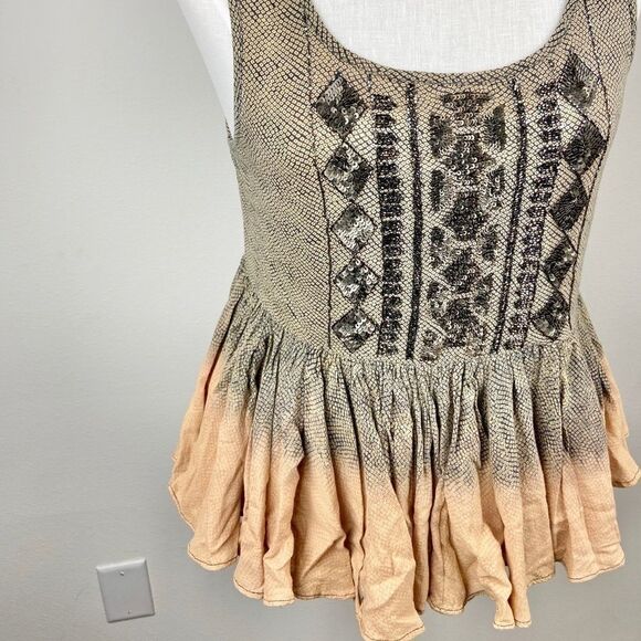 Anthropologie Akemi + Kin Suva Swing Peplum Tank - Picture 3 of 6